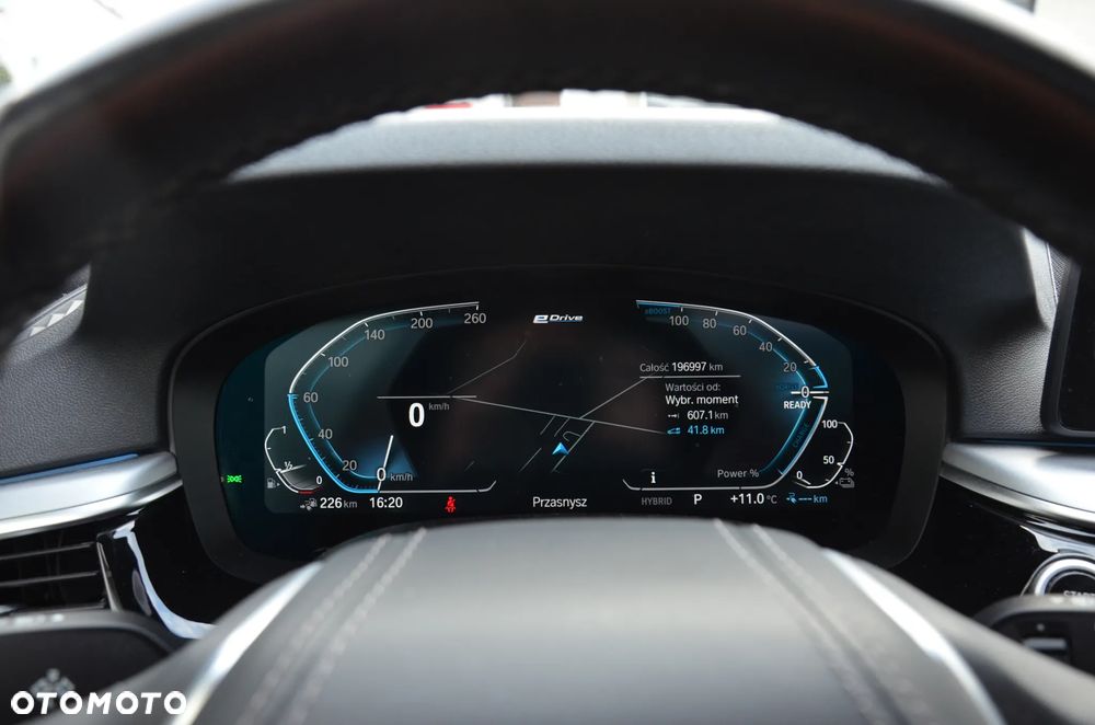 BMW Seria 5 520e Luxury Line - 23