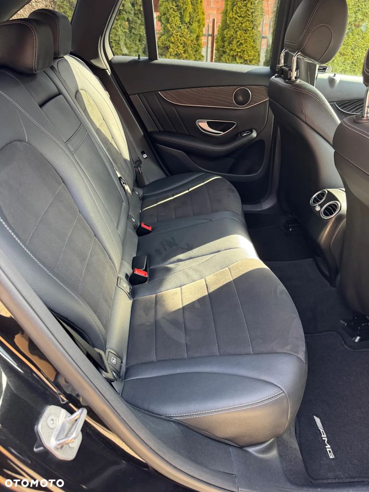 Mercedes-Benz GLC - 9