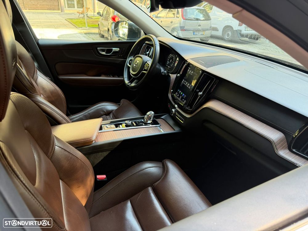 Volvo XC 60 - 8