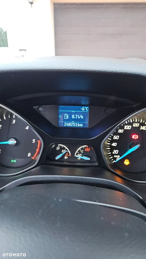 Ford Focus 1.6 TDCi Trend - 9