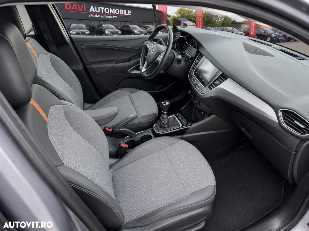 Opel Crossland - 11