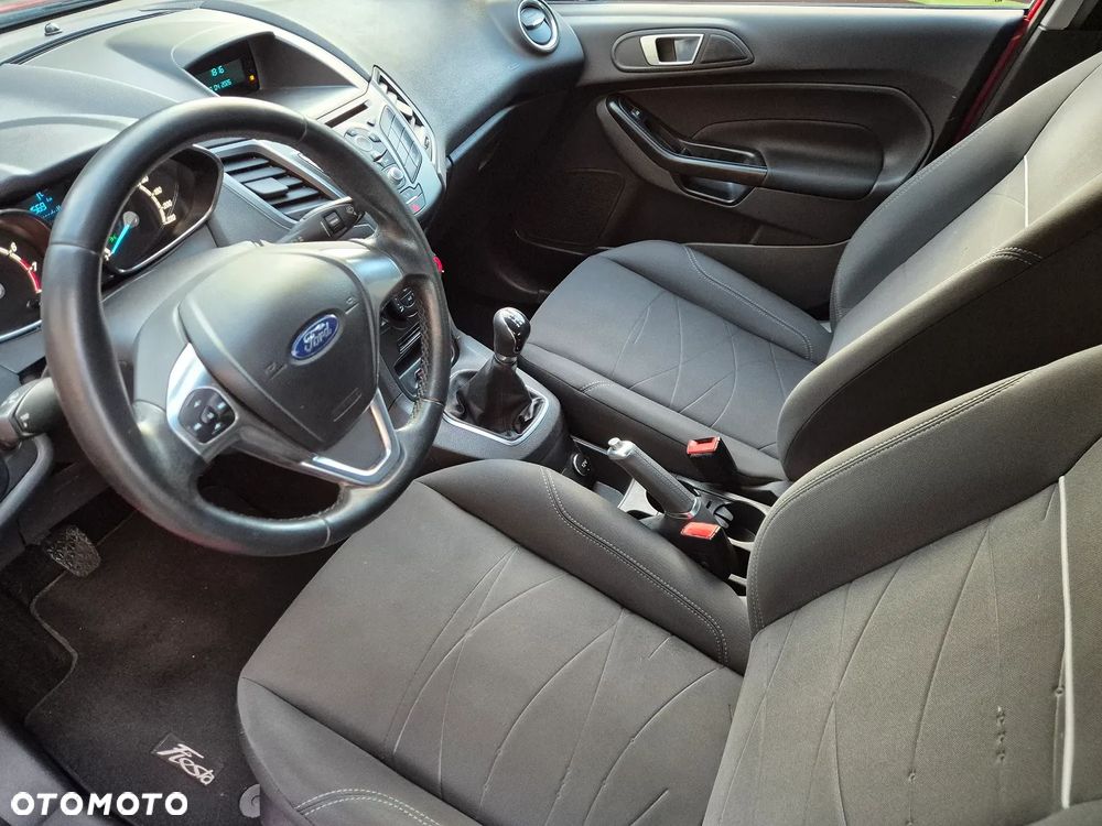 Ford Fiesta - 13