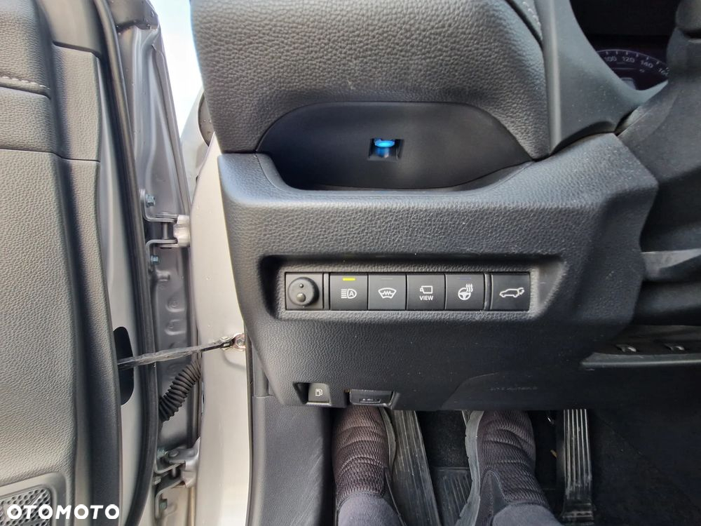 Toyota RAV4 2.5 Hybrid Executive 4x4 - 11