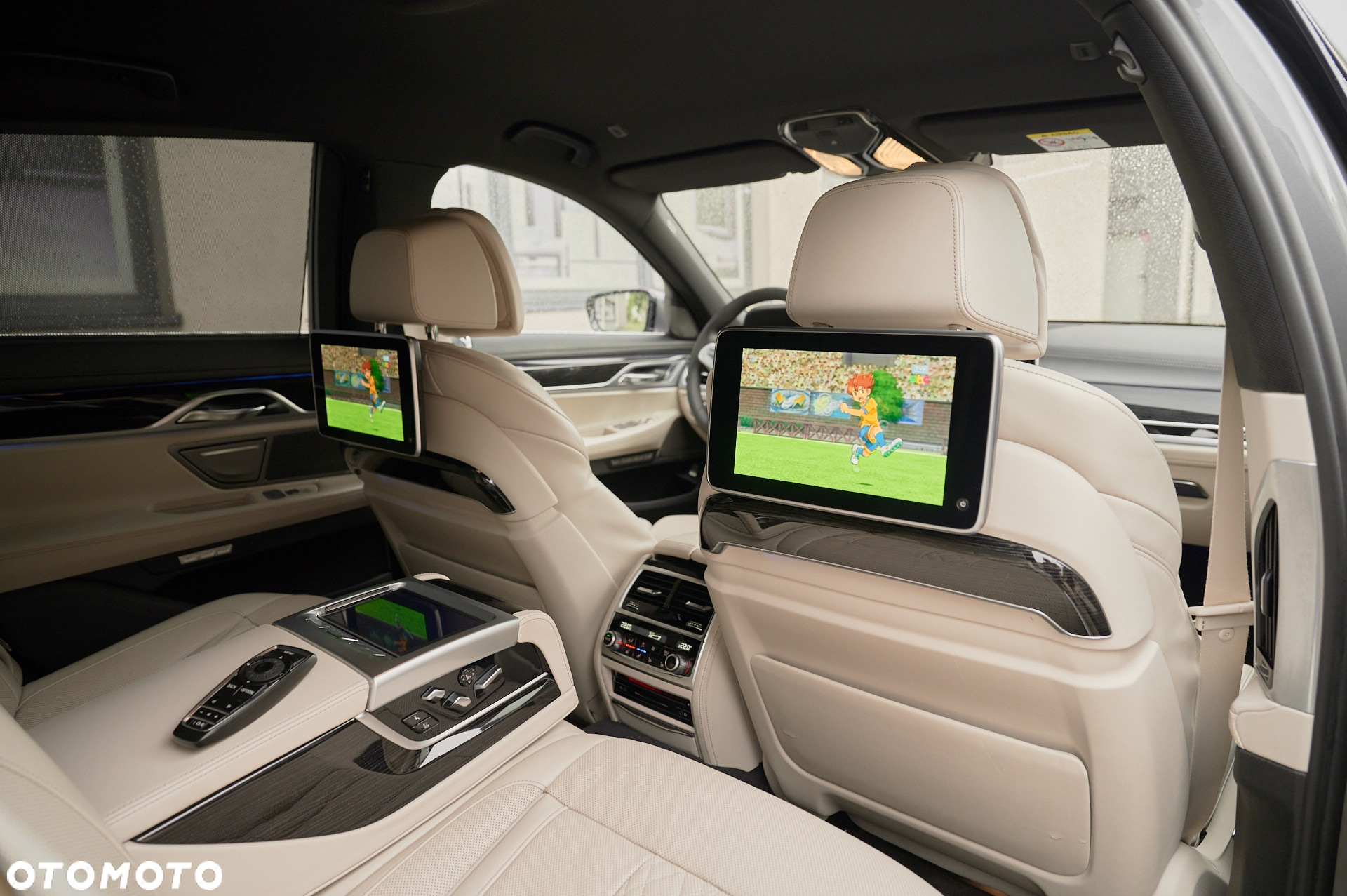 BMW Seria 7 730d xDrive - 22
