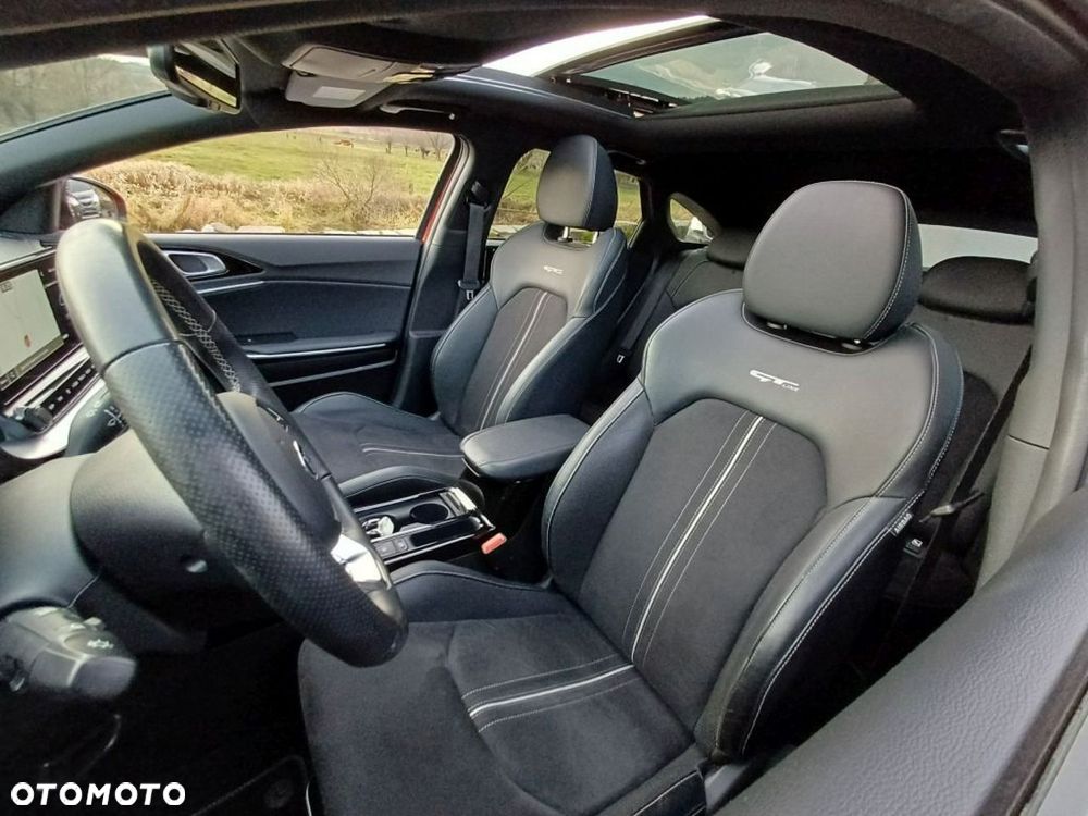 Kia ProCeed 1.4 T-GDI GT Line - 18