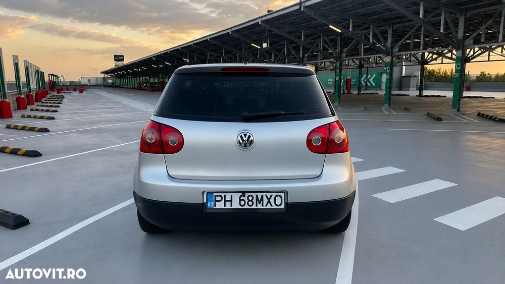 Volkswagen Golf 1.9 TDI Comfortline - 4