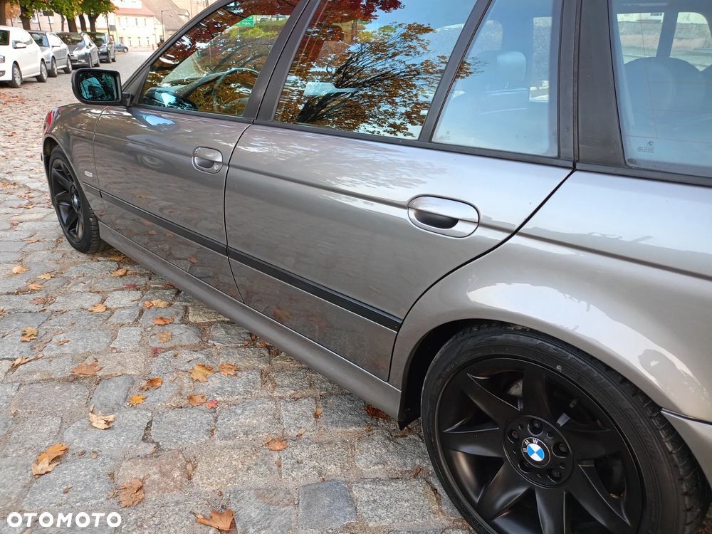 BMW Seria 5 - 13