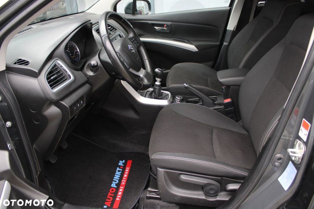 Suzuki SX4 - 17