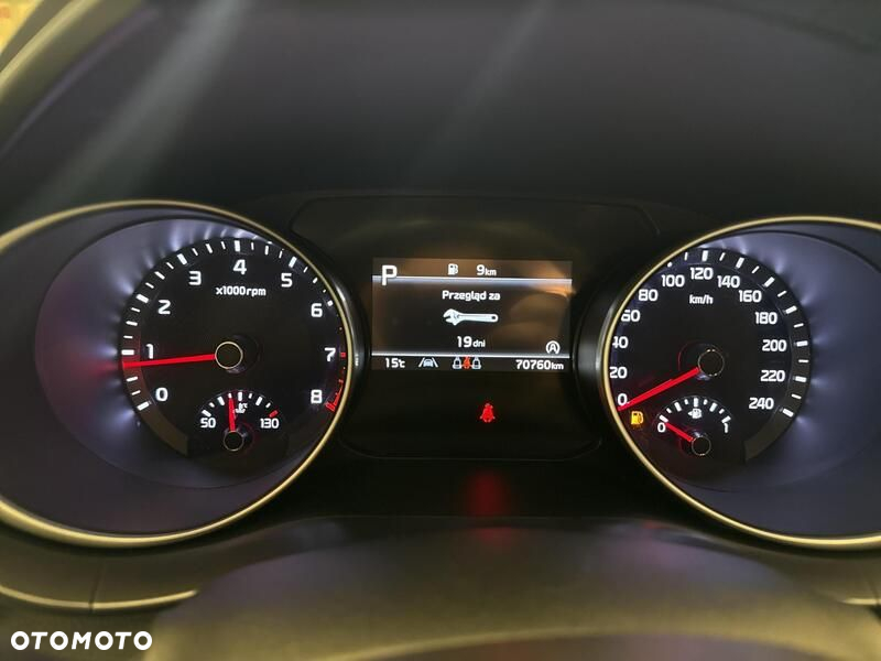 Kia Ceed - 14