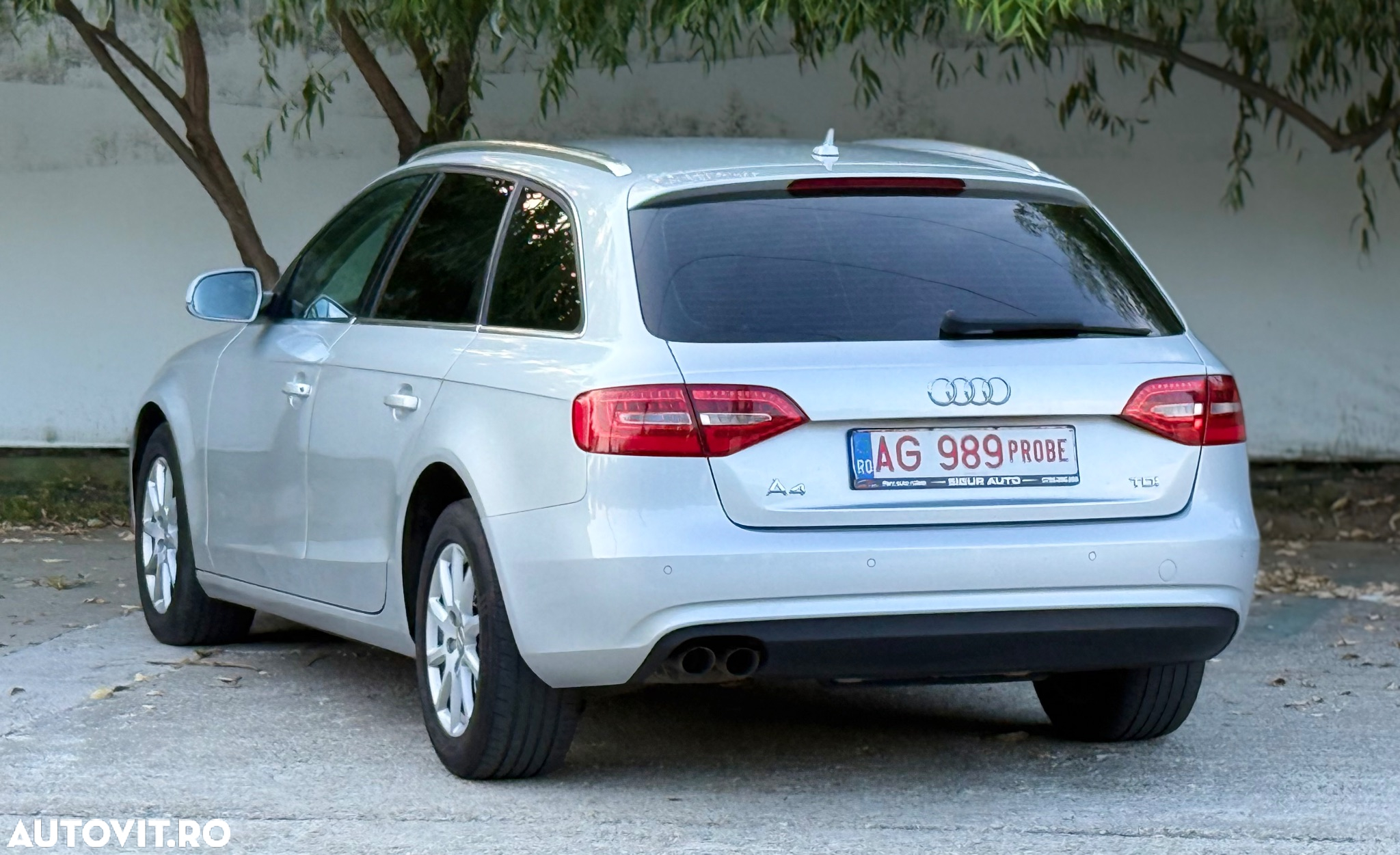 Audi A4 Avant 2.0 TDI DPF Attraction - 9