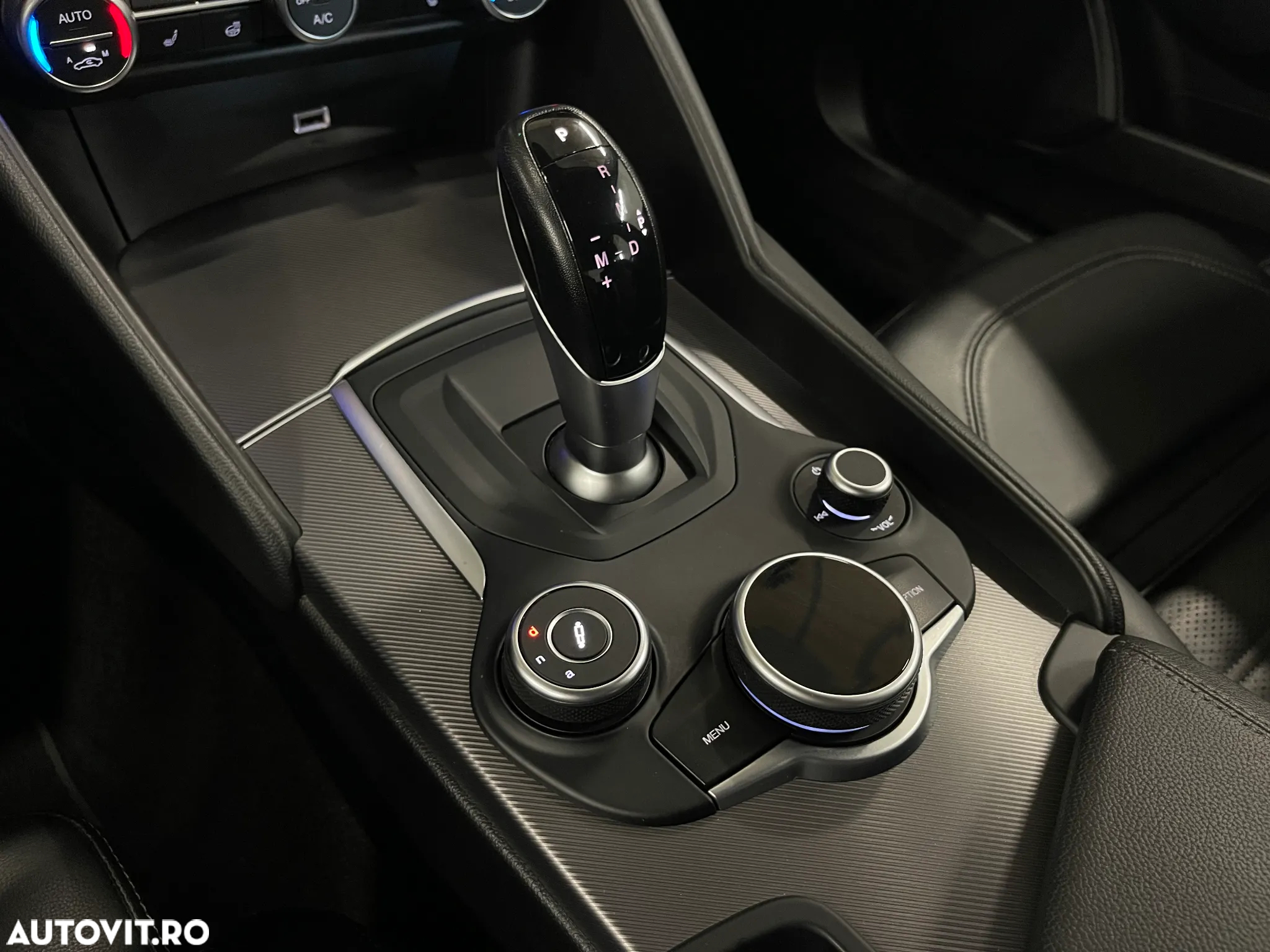 Alfa Romeo Giulia 2.2 Diesel AT8-Q4 Veloce - 21