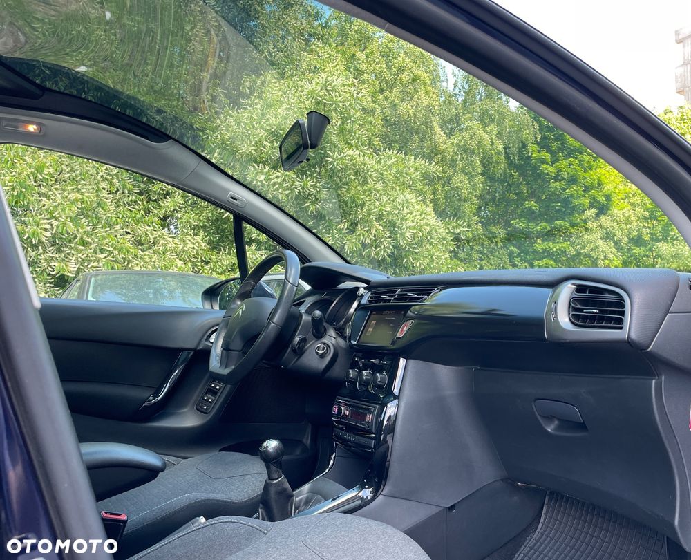 Citroën C3 Pure Tech (VTi) 82 Exclusive - 2