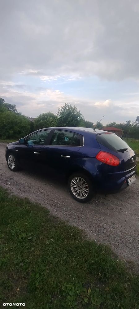 Fiat Bravo 1.9 Multijet Emotion - 10