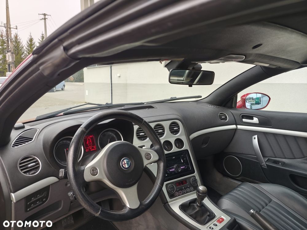 Alfa Romeo Spider 2.2 JTS 16V - 10