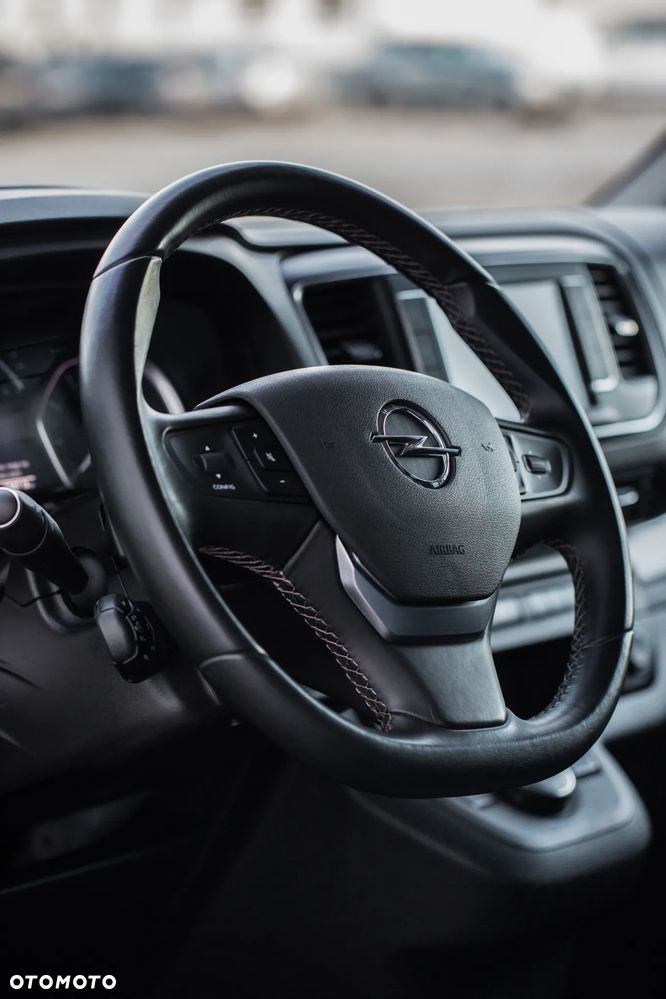 Opel Zafira 2.0 D Automatik 130 kW Edition - 11