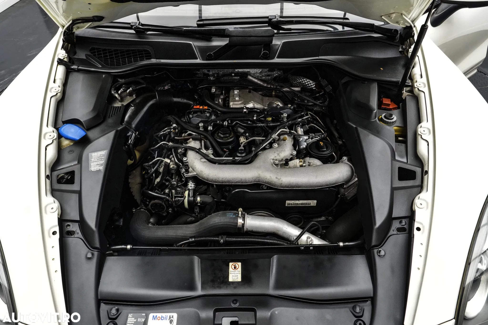 Porsche Cayenne 3.0 L V6 - 23