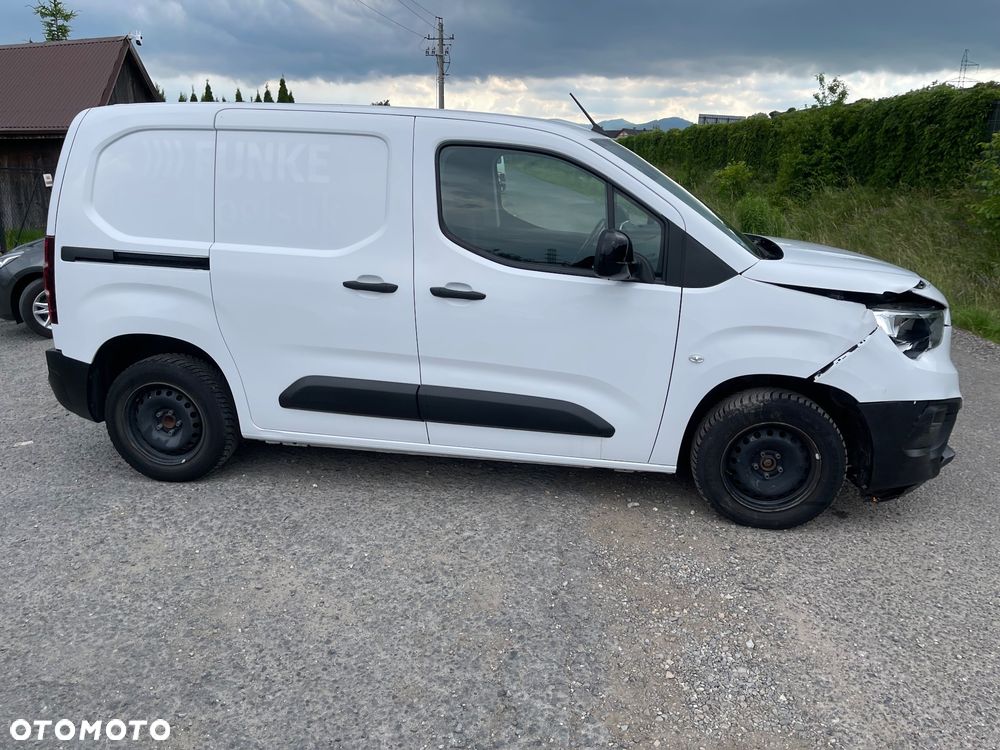 Opel Combo - 12