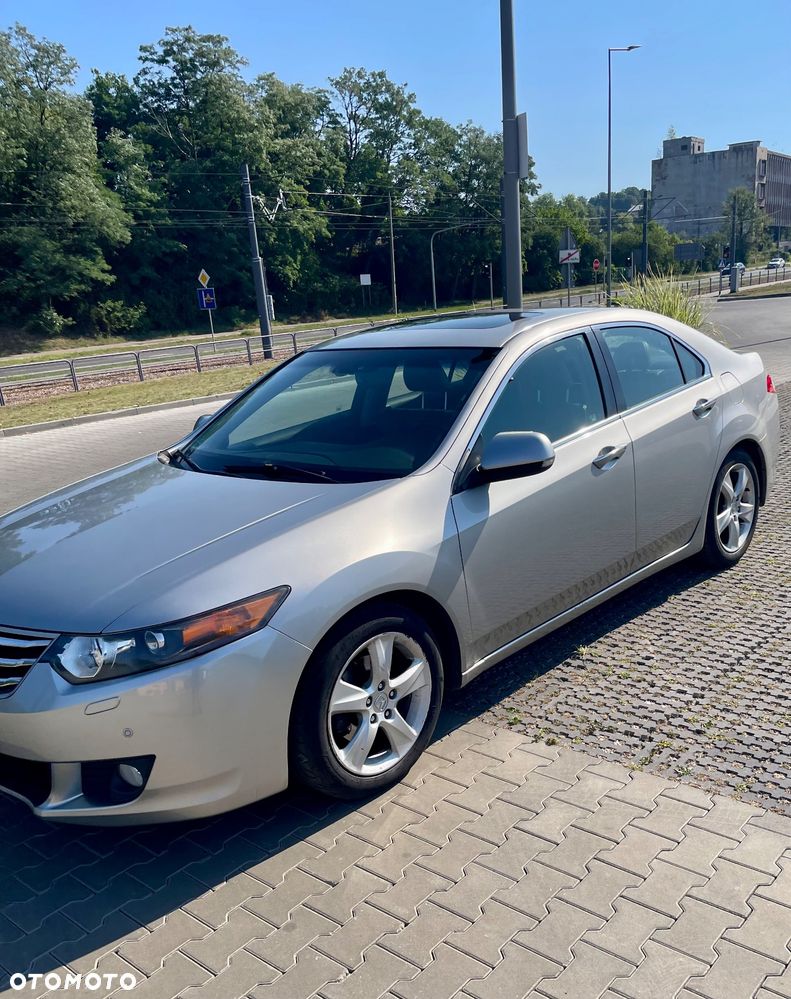 Honda Accord 2.0 Executive - 5