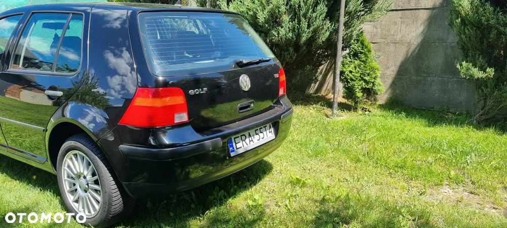Volkswagen Golf 1.9 TDI - 7
