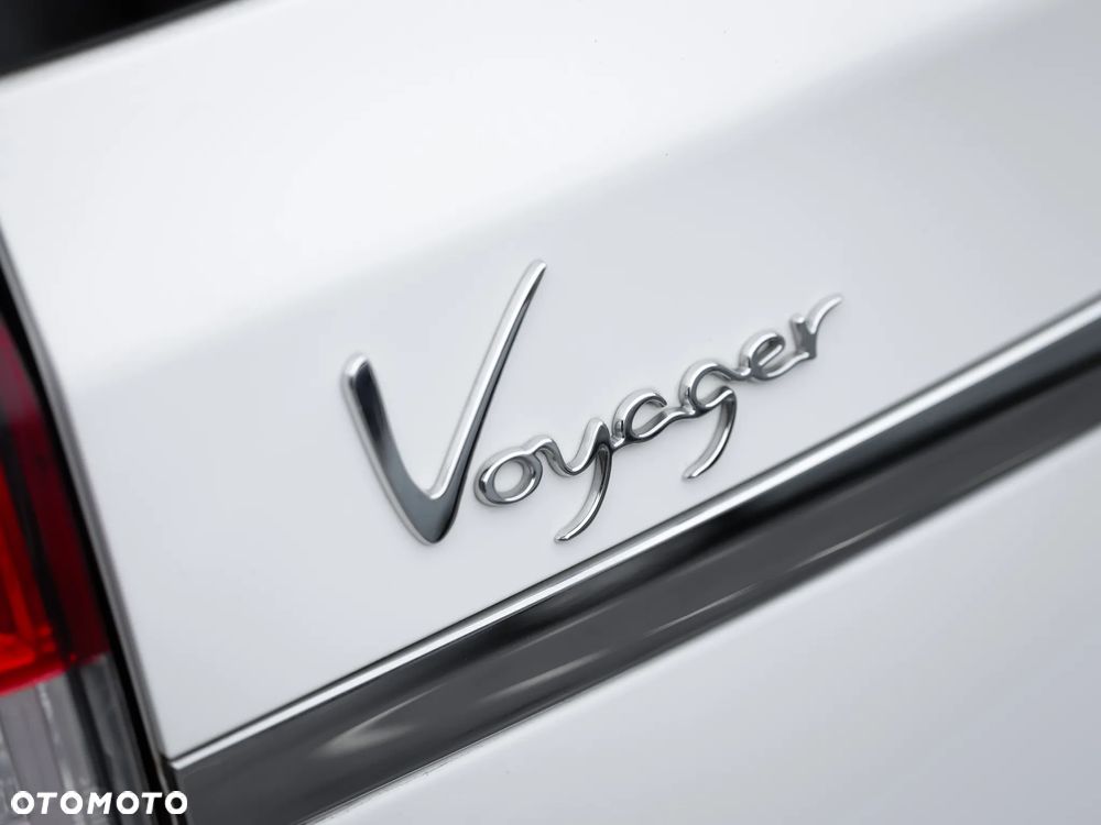 Lancia Voyager 3.6 Platinum - 38