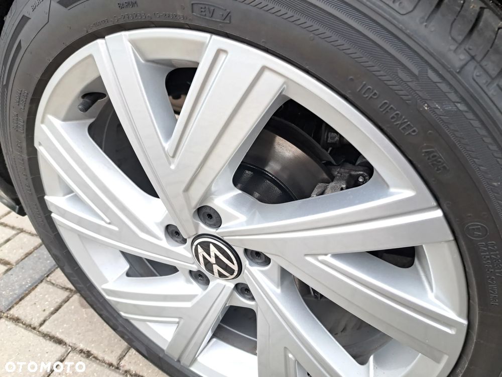 Volkswagen Touran 1.5 TSI ACT OPF DSG Trendline - 17