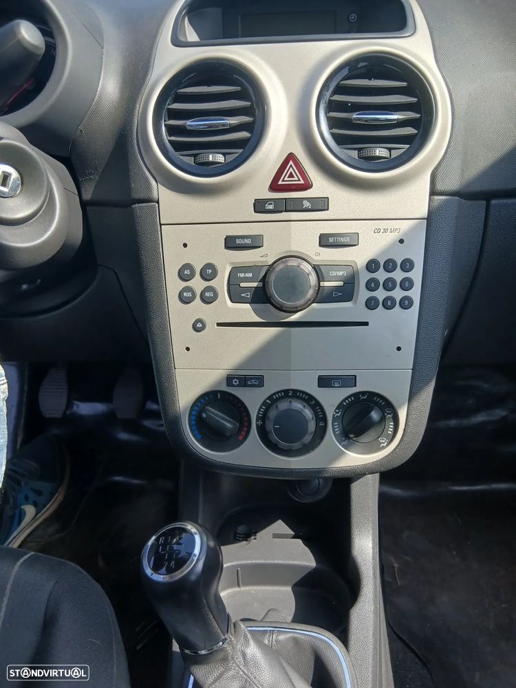 Opel Corsa 1.3 CDTI - 15