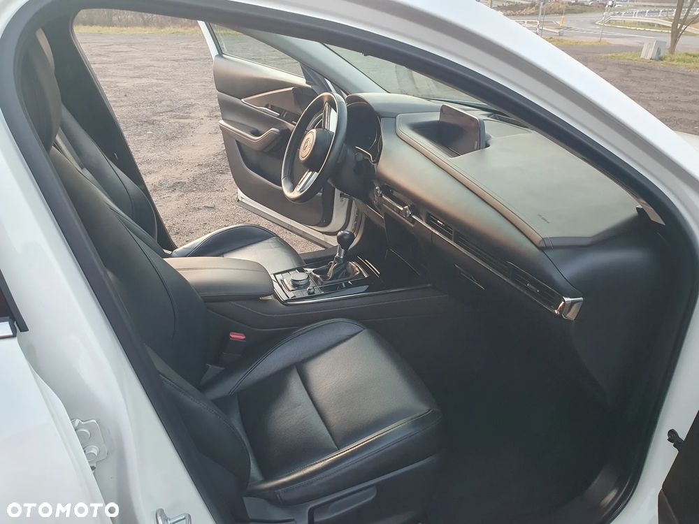 Mazda CX-30 2.0 mHEV Hikari AWD - 27