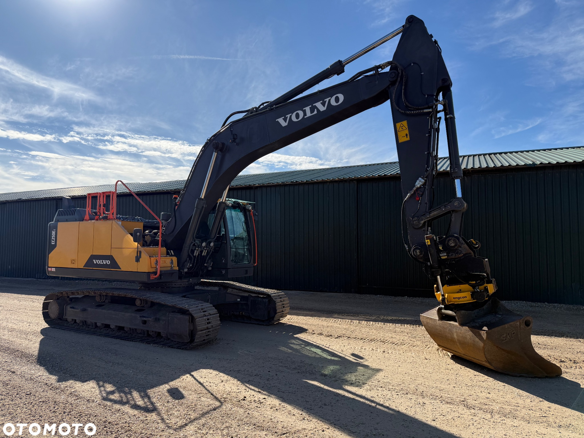 Volvo EC 250 EL - 7