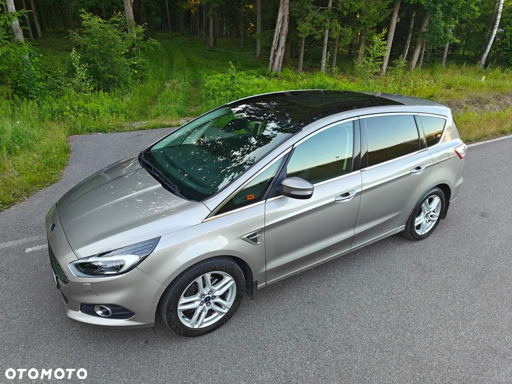 Ford S-Max 2.0 TDCi Titanium - 4