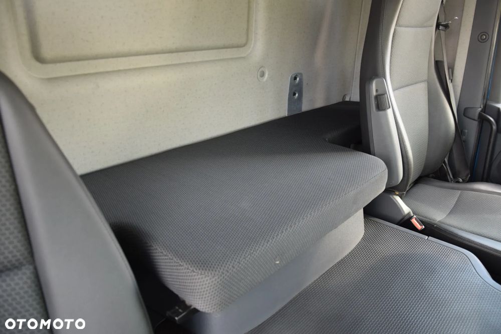 Scania P250 / EURO 6 / SKRZYNIA 7.8 M / WINDA DHOLLANDIA / PODUSZKI NA TYLNEJ OSI / RETARDER / KLIMA / TEMPOMAT / SERWISOWANY / SPROWADZONY - 32