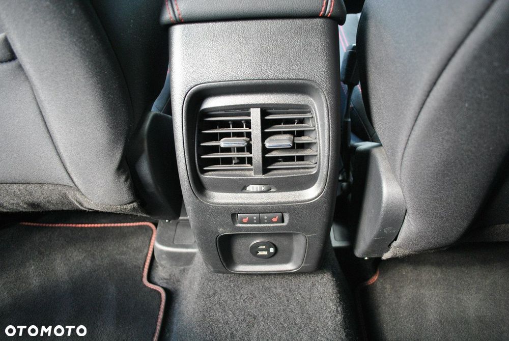 Ford Kuga 2.0 EcoBlue 4x4 ST-LINE - 15