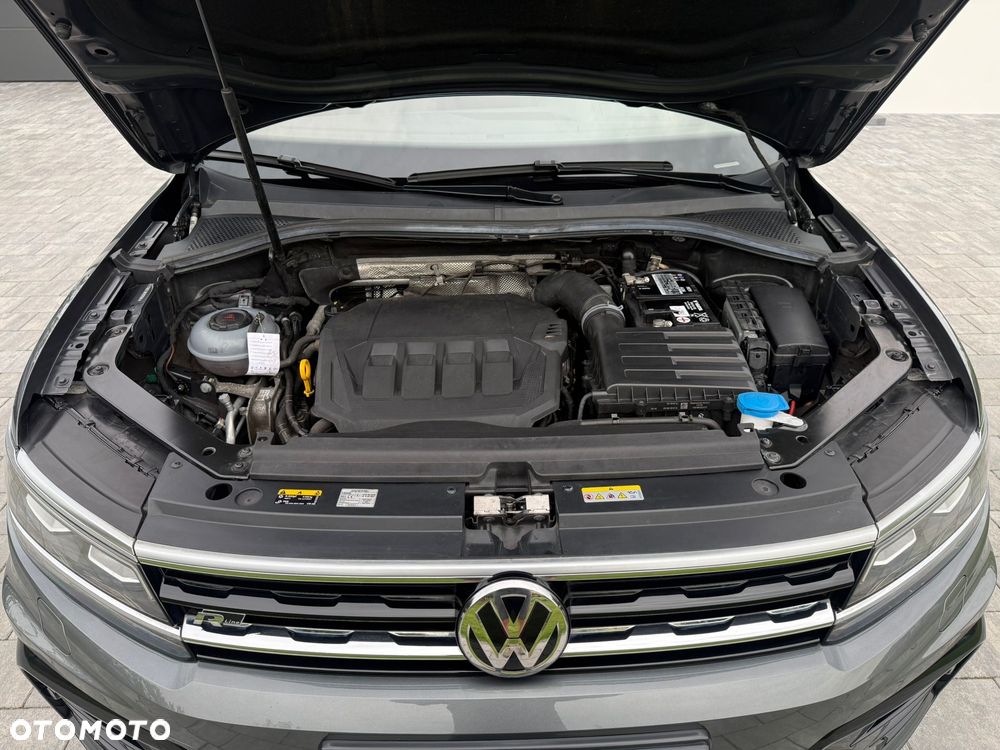Volkswagen Tiguan - 32