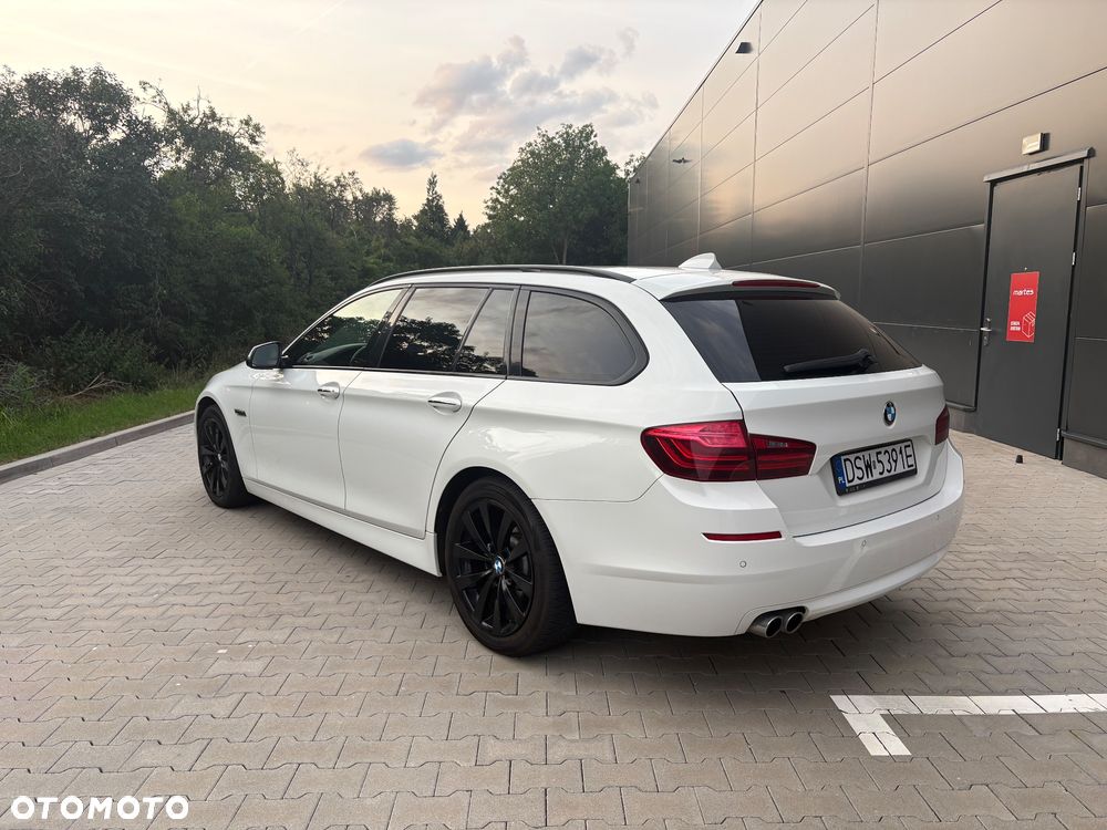 BMW Seria 5 520d - 5