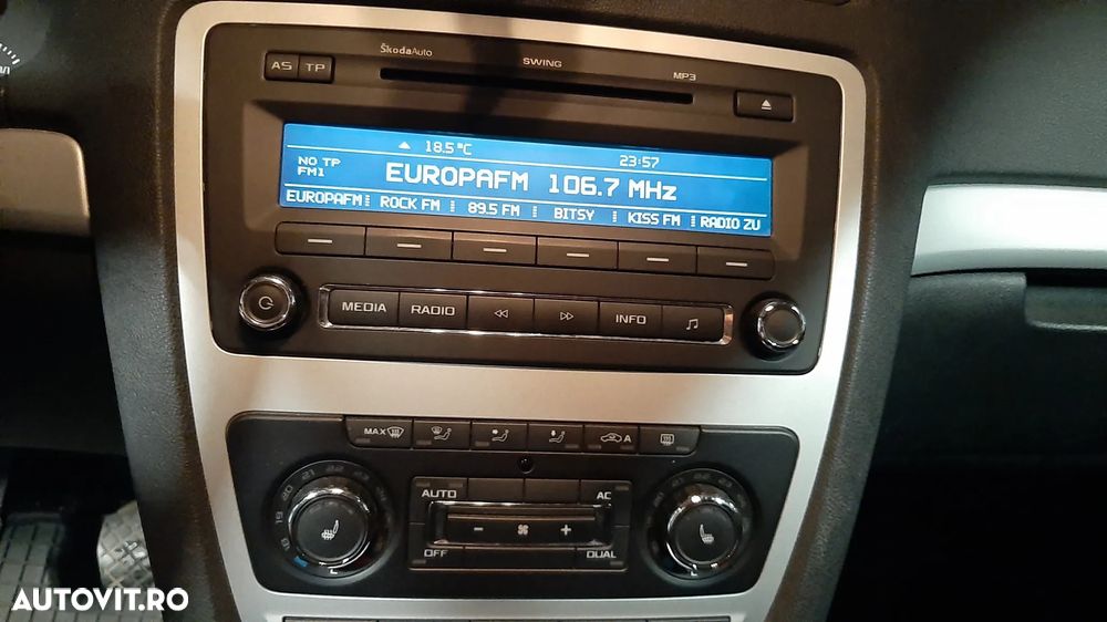 Skoda Octavia Combi 1.4 TSI Ambiente - 7