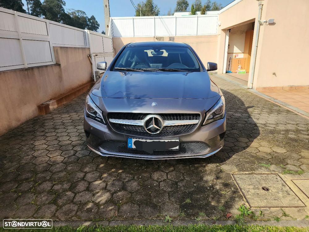 Mercedes-Benz CLA 200 d Shooting Brake Urban Aut. - 4