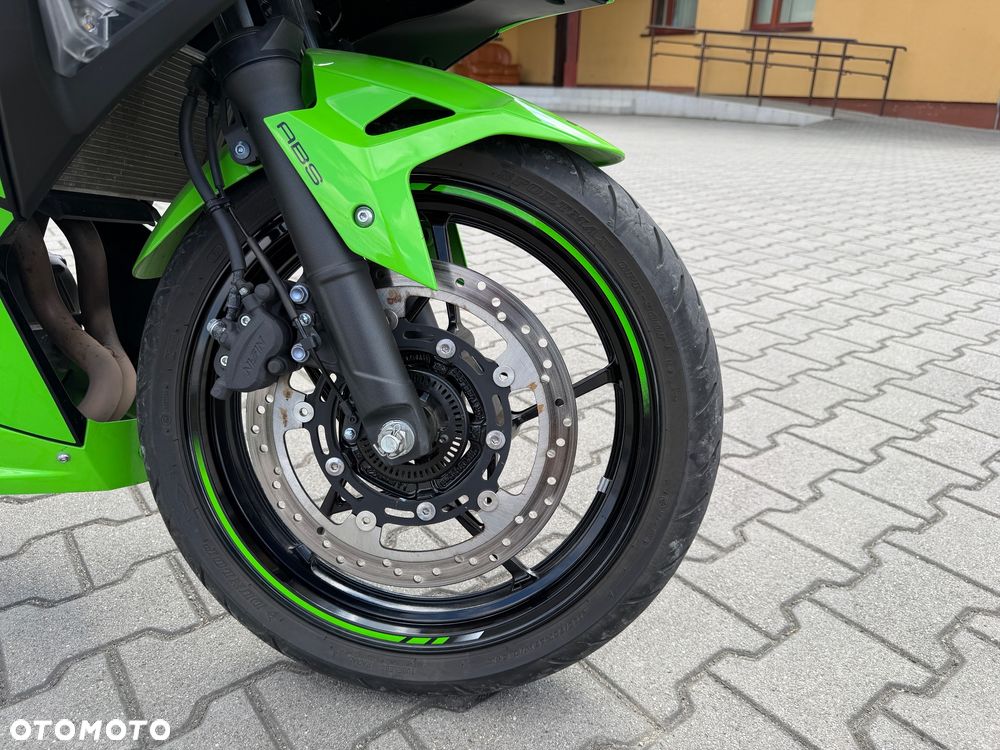 Kawasaki Ninja 500 - 11