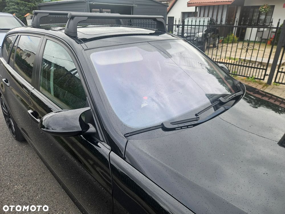 BMW Seria 3 318i - 39