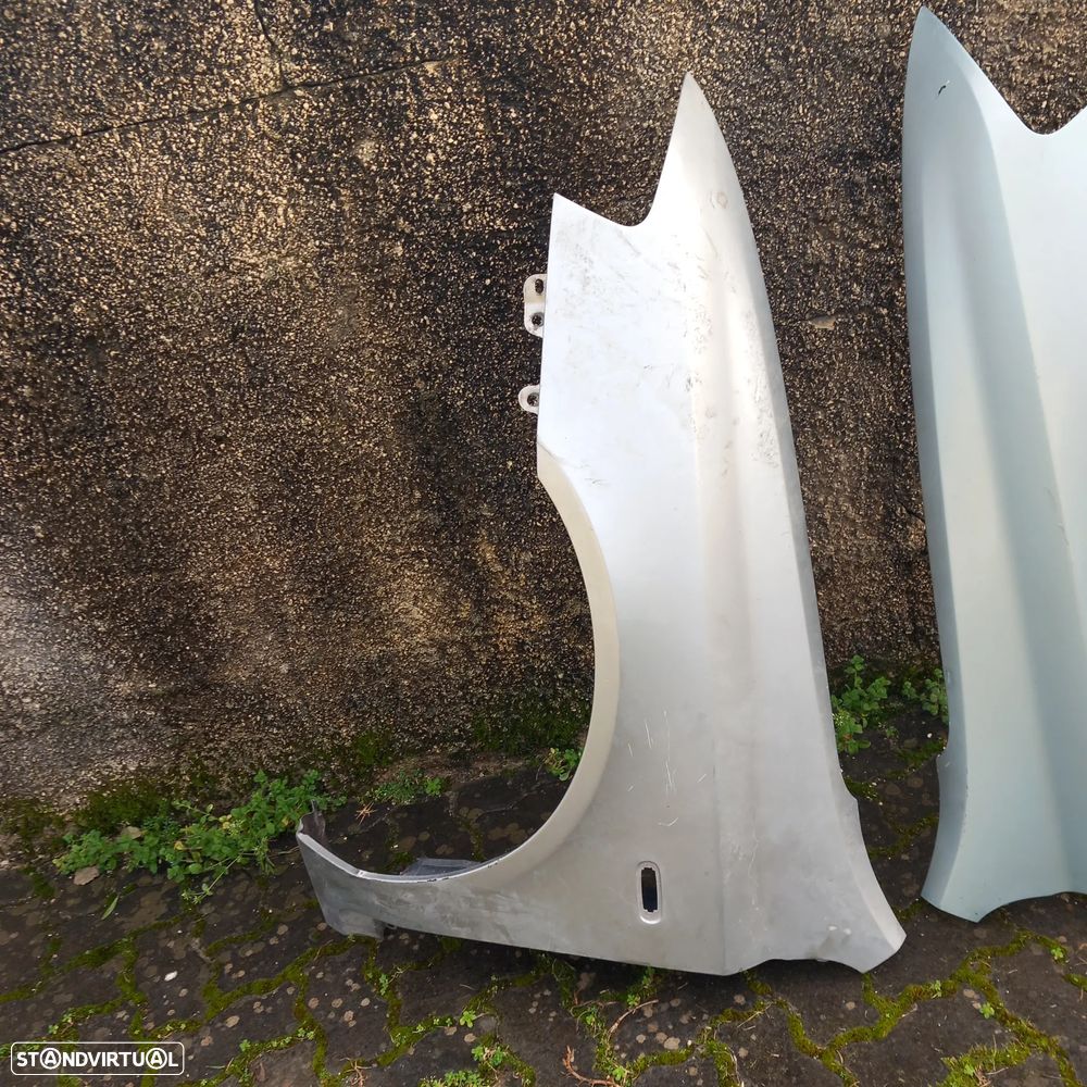 Guarda lamas lado condutor fiat stilo ano 2002 - 3