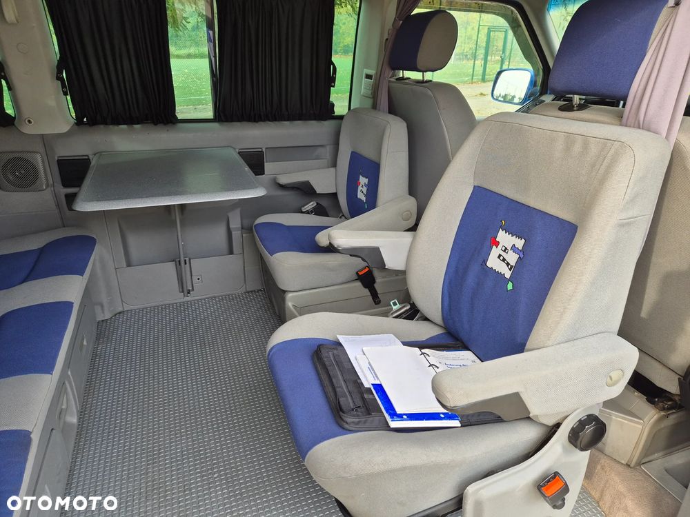 Volkswagen Multivan Standard - 7