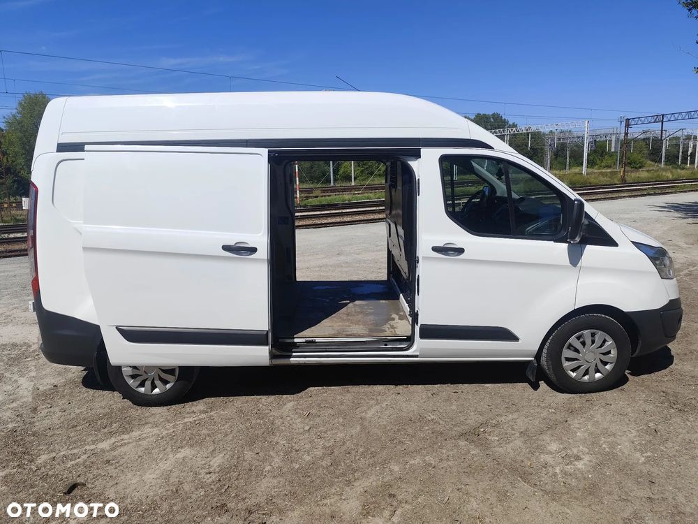 Ford Transit Custom - 9