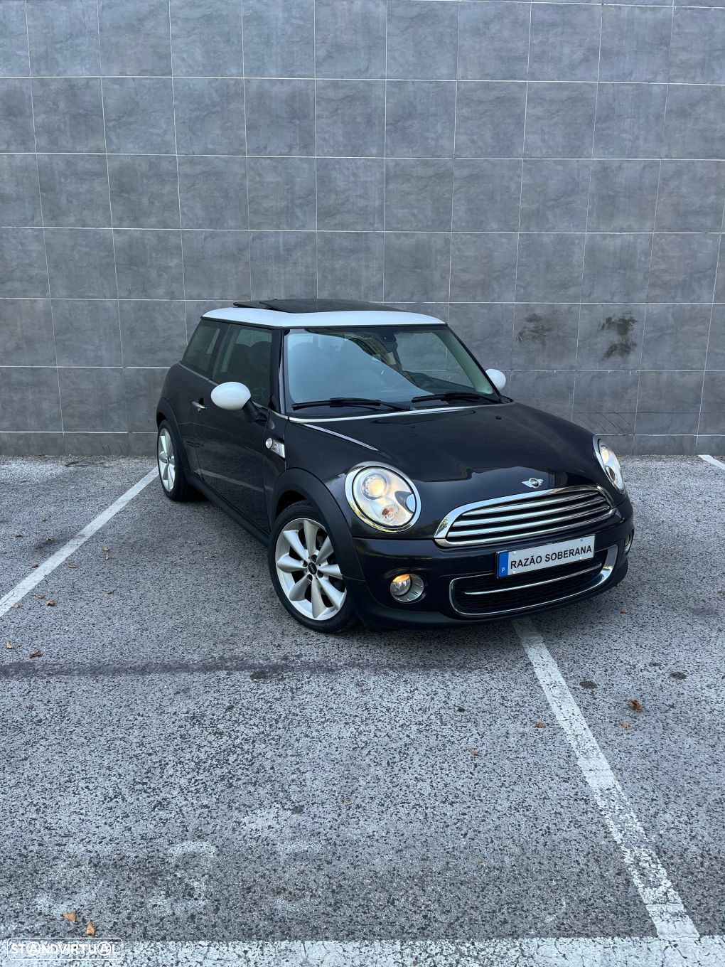 MINI 3 Portas Cooper D Auto - 2