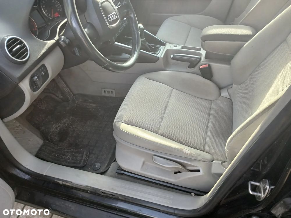 Audi A3 Sportback - 8