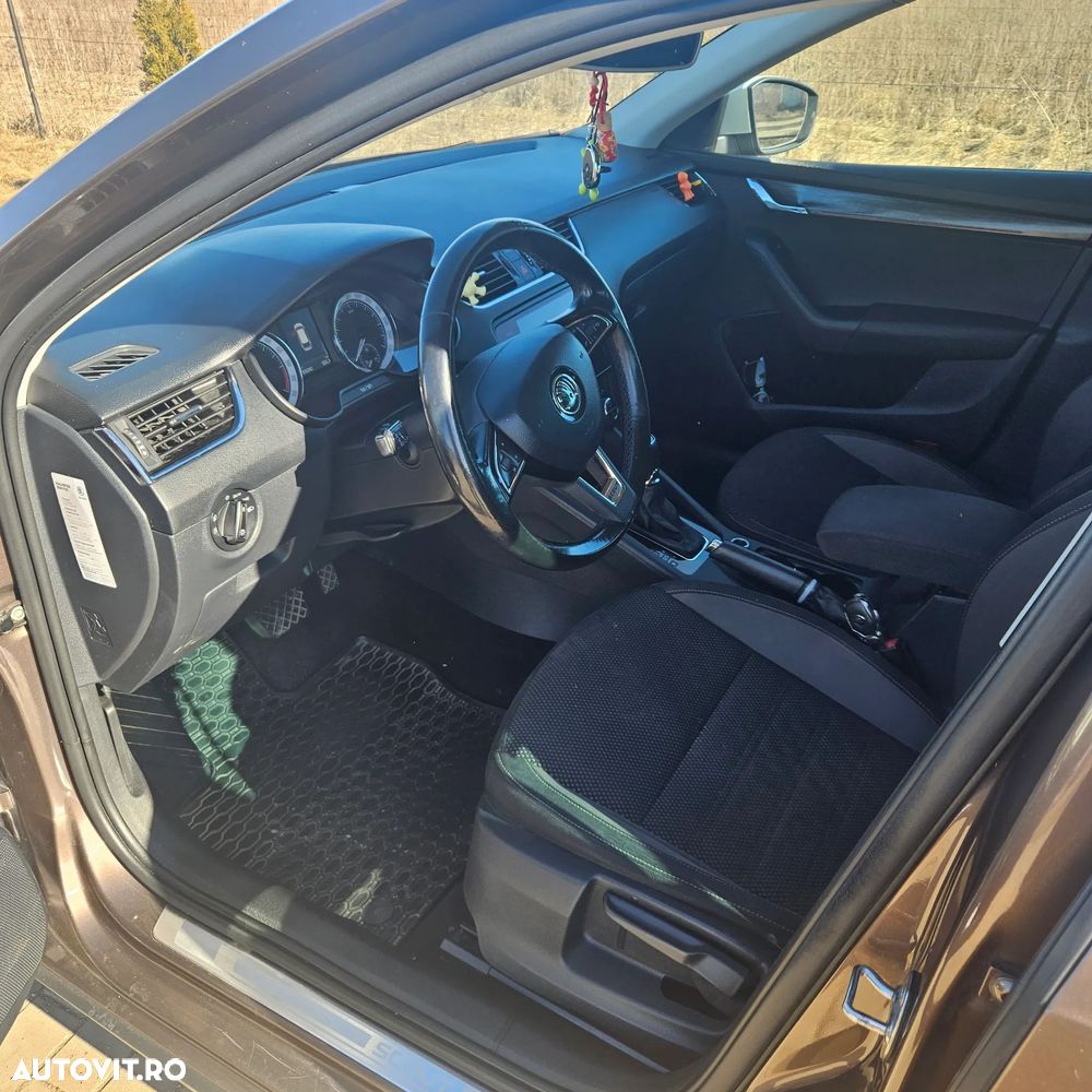 Skoda Octavia 2.0 TDI 4X4 DSG Scout - 5