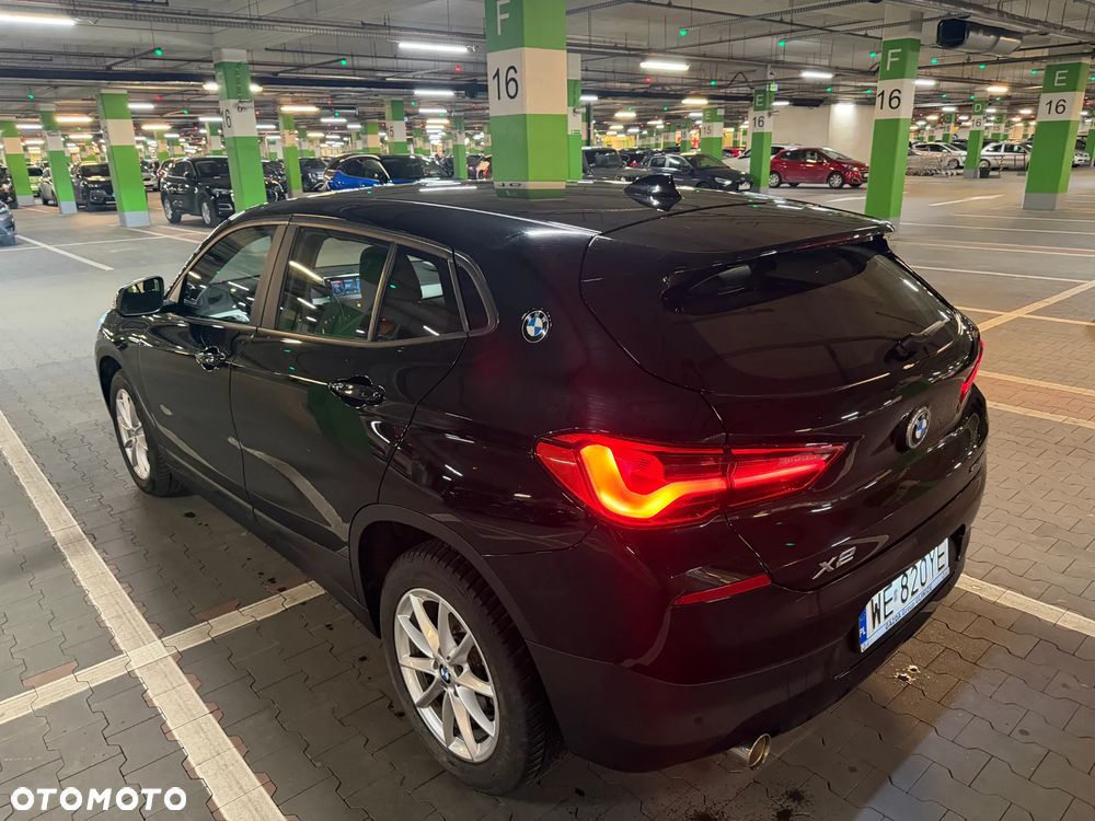 BMW X2 sDrive18i - 18