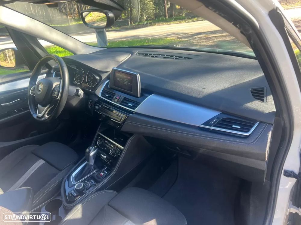 BMW 216 Active Tourer d Line Sport Auto - 17