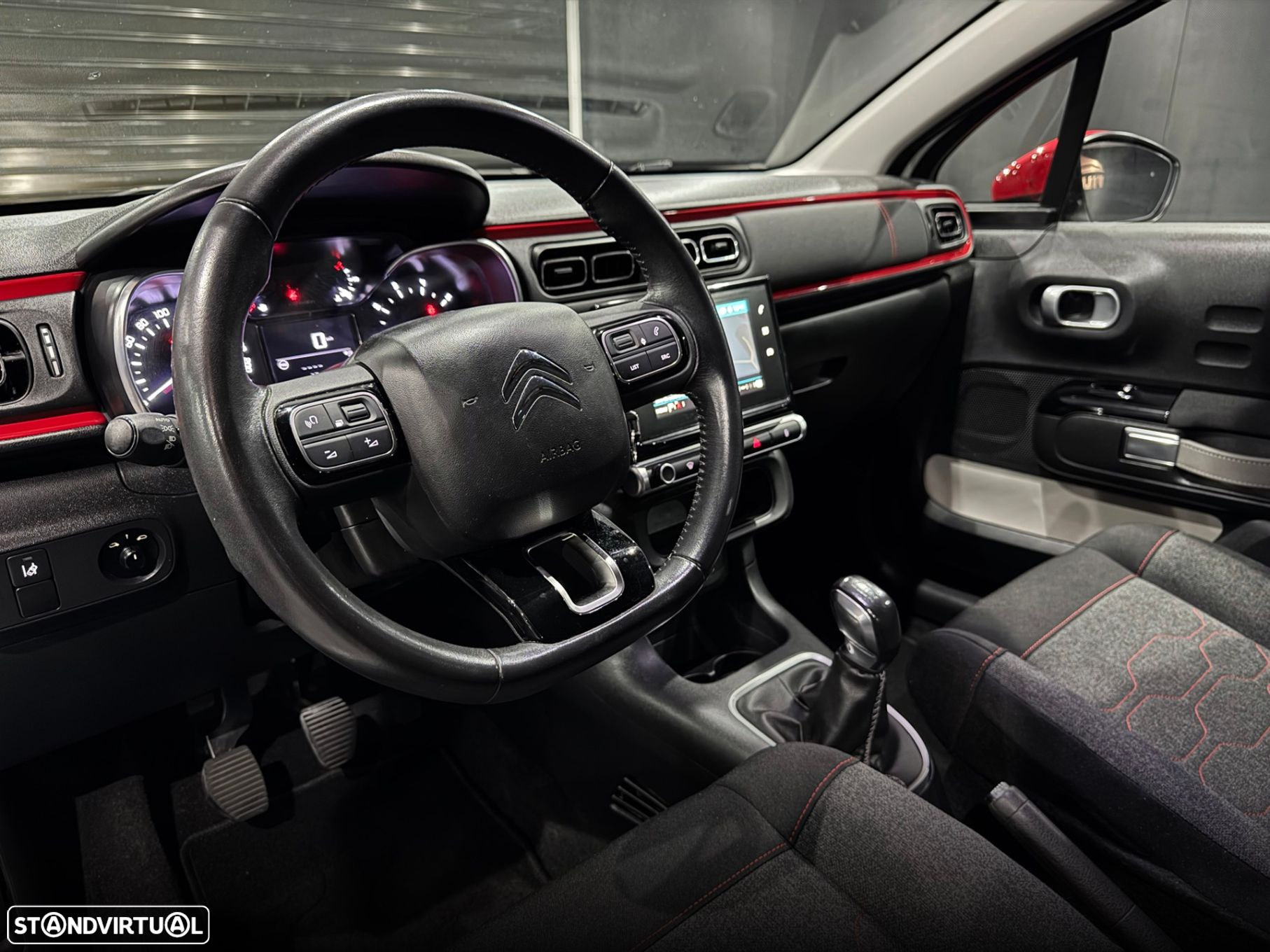 Citroën C3 1.2 PureTech Shine - 13