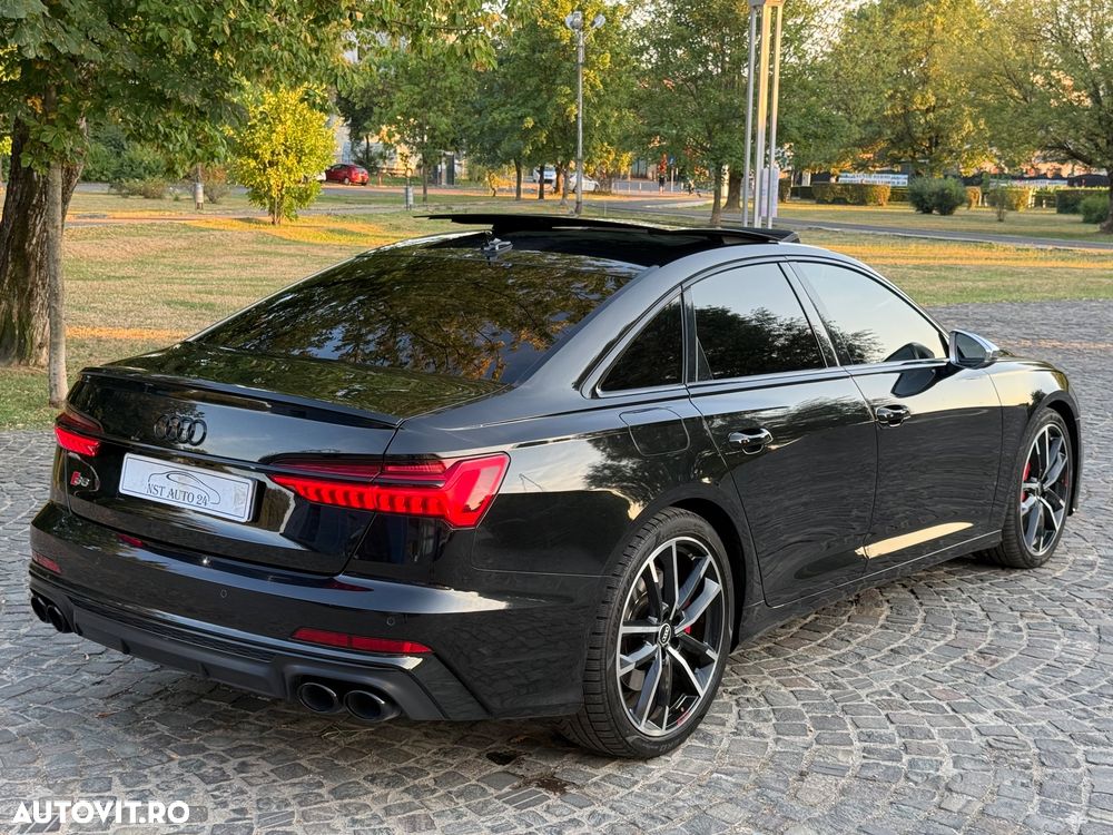 Audi S6 - 25