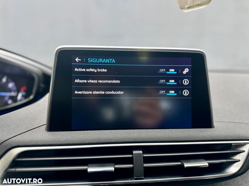 Peugeot 3008 - 28