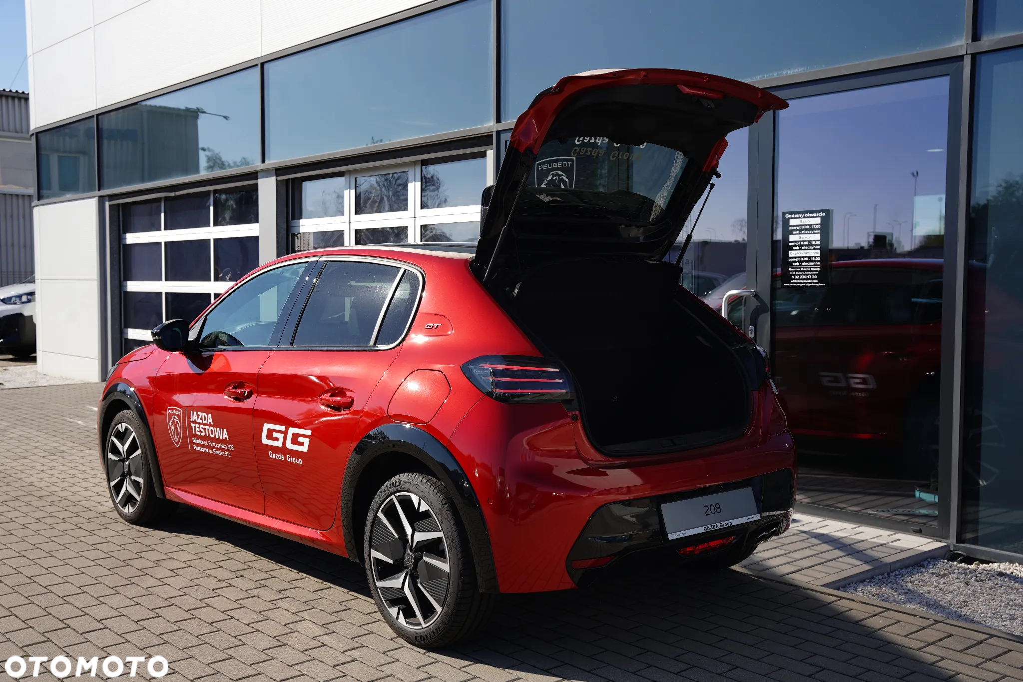 Peugeot 208 1.2 mHEV GT - 4
