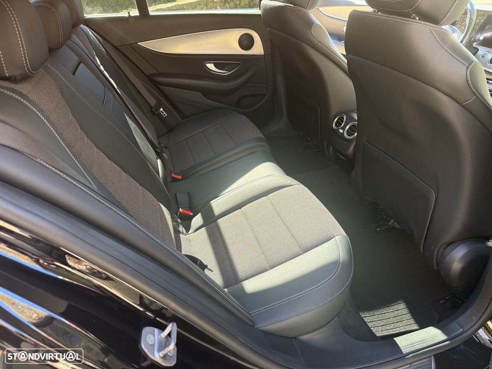 Mercedes-Benz E 220 d Avantgarde 4-Matic - 17
